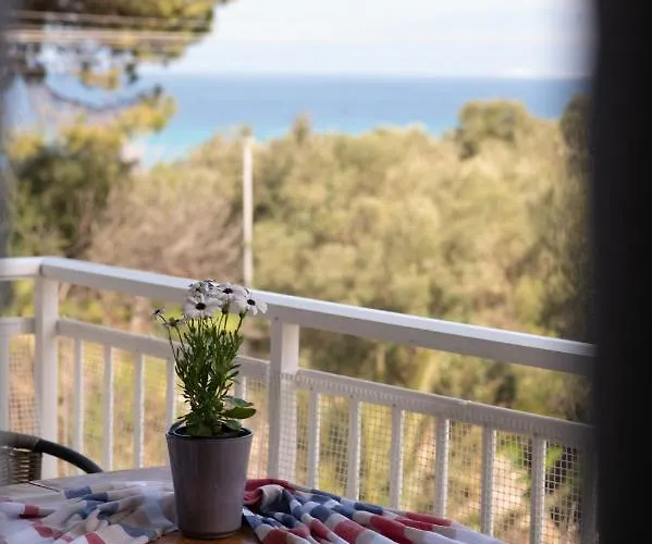 Polyhrono Family Retreat By Laonikos - Sleeps 5 Διαμέρισμα *