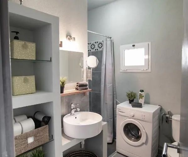 Polyhrono Family Retreat By Laonikos - Sleeps 5 Polychrono